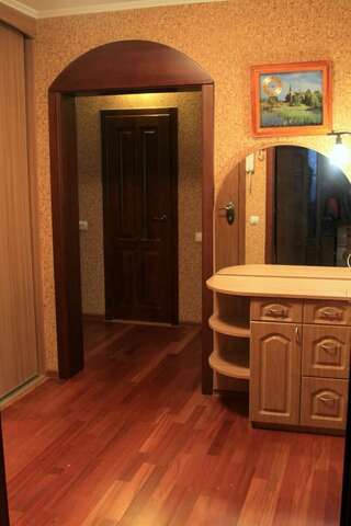Апартаменты Apartment near metro Akademgorodok Киев Апартаменты-11