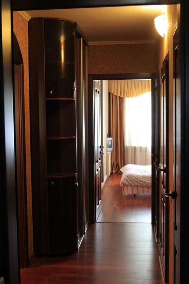 Апартаменты Apartment near metro Akademgorodok Киев-9