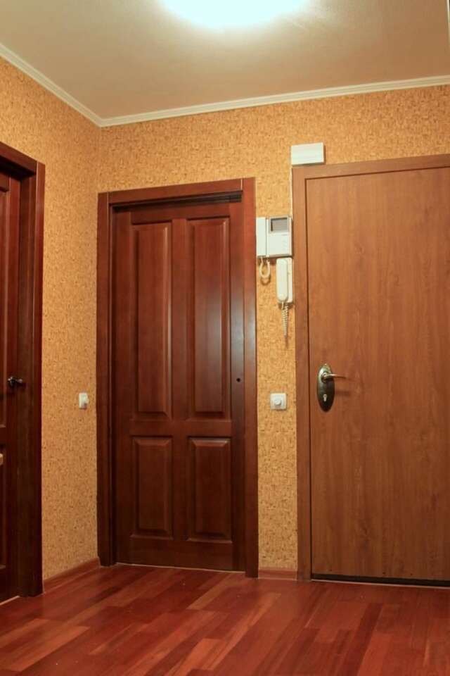 Апартаменты Apartment near metro Akademgorodok Киев-11